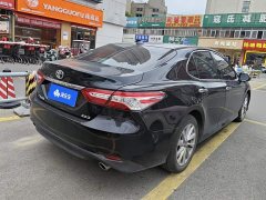 Toyota Camry 2021 2.0G Luxury - ფოტო 3