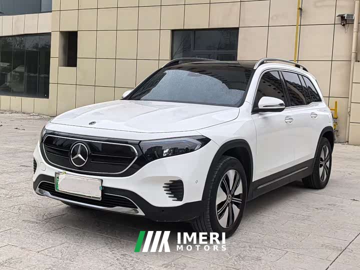Mercedes-Benz EQB 260
