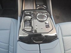 BMW i5 xDrive 50L M Sport Package - ფოტო 14