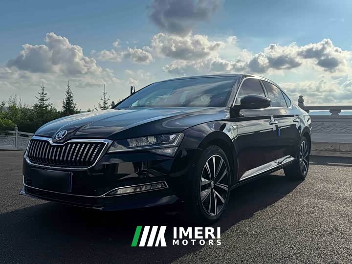 Skoda Superb Facelift TSI280 DSG Premium Edition - ავტომობილი ჩინეთიდან
