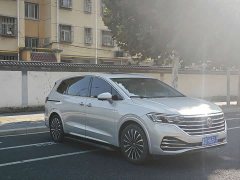 Volkswagen Viloran 2022 380TSI Prestige - ფოტო 3
