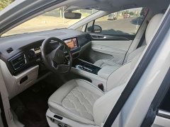 Volkswagen Viloran 2022 380TSI Prestige - ფოტო 4