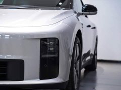 Li Auto i6 2025 Two-Wheel Drive Standard - ფოტო 10