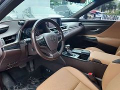 Lexus ES 2020 300h Excellence - ფოტო 4