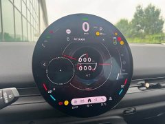 BMW Electric MINI ACEMAN E Classic Edition - ფოტო 9