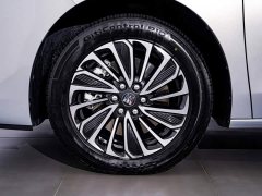 Buick GL8 New Energy Lusang Respect Edition - ფოტო 12