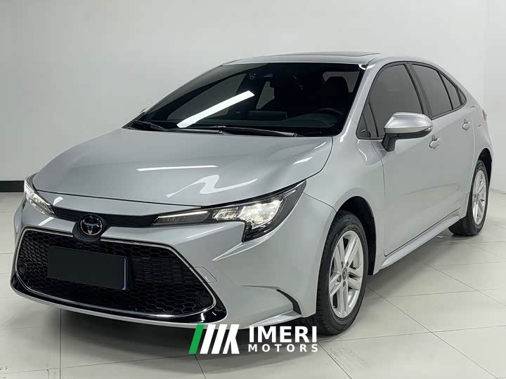 Toyota Corolla 1.8L CVT Luxury