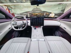 Xiaomi YU7 Four-Wheel Drive GT - ფოტო 15