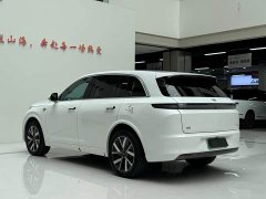 Li Auto L7 Air - ფოტო 17