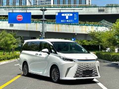 Lexus LM 2023 500h Six-Seat Premium Edition - ფოტო 2