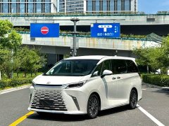 Lexus LM 2023 500h Six-Seat Premium Edition - ფოტო 3