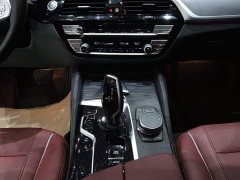 BMW 5 Series New Energy 2022 535Le M Sport Package - ფოტო 10