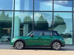 BMW MINI 1.5T COOPER Classic 5-Door - ფოტო 2