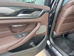 BMW 5 Series Facelift 530Li Luxury M Sport Package - ფოტო 14
