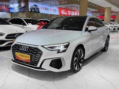 Audi A3 Facelift A3L Limousine 35 TFSI Fashion Sport - ფოტო 1
