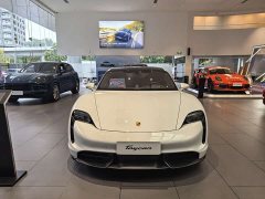 Porsche 2022 Porsche Taycan Turbo S - ფოტო 7