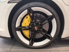 Porsche 2022 Porsche Taycan Turbo S - ფოტო 8