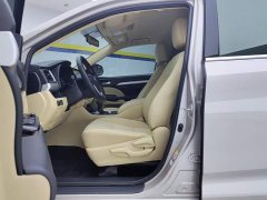 Toyota Highlander 2.0T FWD Elite 7-Seater - ფოტო 9
