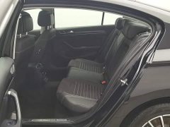 Volkswagen Magotan 2020 330TSI DSG Luxury - ფოტო 15