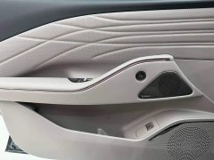Geely Galaxy Xingyao 8 130km EM-P Starship Edition - ფოტო 19