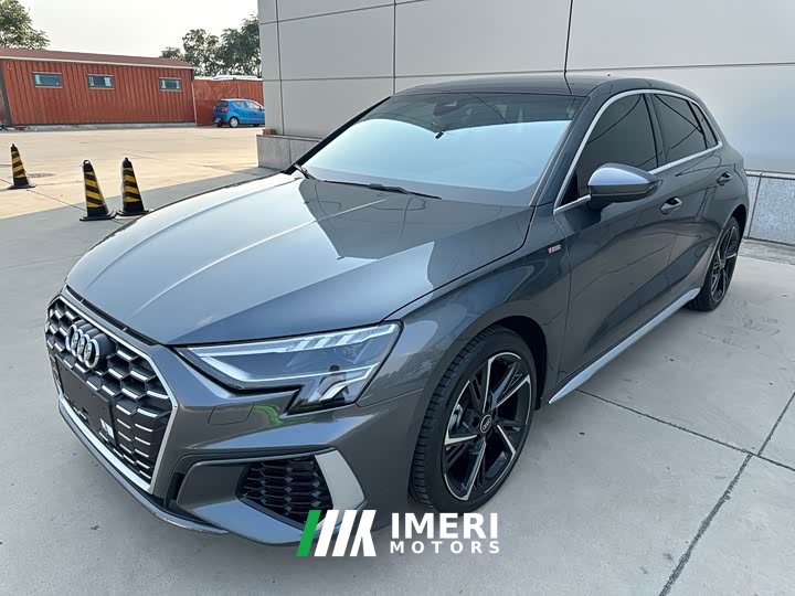 Audi A3 2024 Sportback 35 TFSI Fashion Sport - ავტომობილი ჩინეთიდან