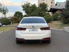 BMW i3 eDrive 40 L Midnight Edition Package - ფოტო 5