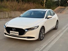 Mazda3 Axela 2022 2.0L Automatic Radiance Edition - ფოტო 1