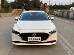 Mazda3 Axela 2022 2.0L Automatic Radiance Edition - ფოტო 2