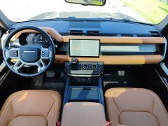 Land Rover Defender 110 3.0T P400 Dark Edition - ფოტო 10