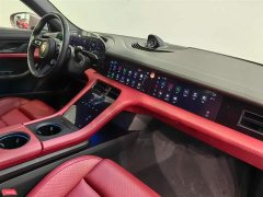 Porsche Taycan - ფოტო 6