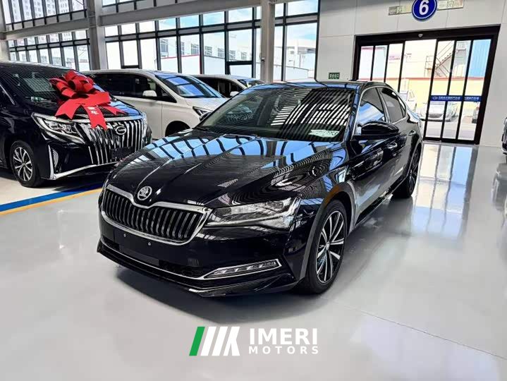 Skoda Superb 2025 TSI280 DSG Prestige - ავტომობილი ჩინეთიდან