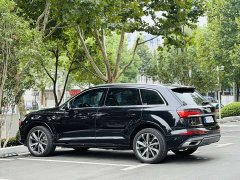 Audi Q7 55 TFSI quattro S line Sport - ფოტო 10