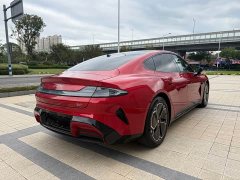 Xiaomi SU7 Rear-Wheel Drive Standard Edition - ფოტო 13