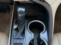 Toyota Camry Hybrid Luxury - ფოტო 13