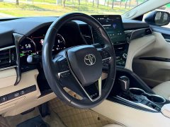 Toyota Camry Hybrid Luxury - ფოტო 7