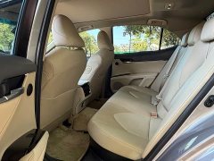 Toyota Camry Hybrid Luxury - ფოტო 9
