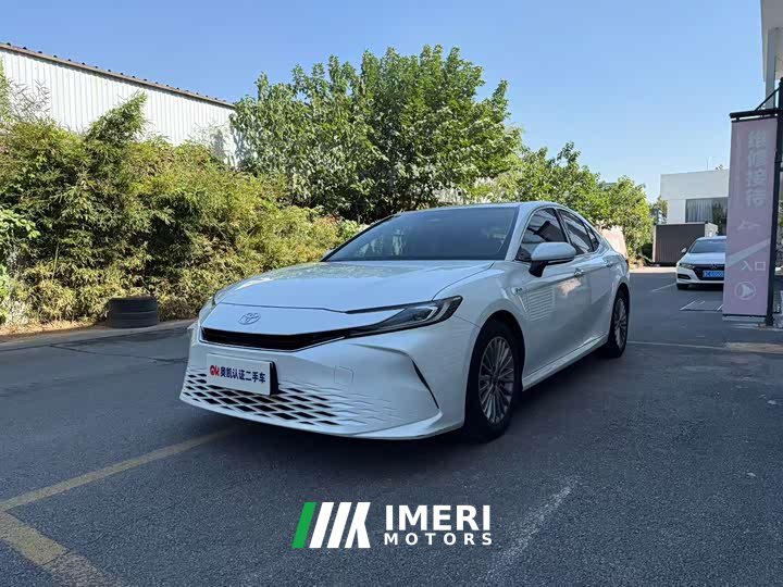 Toyota Camry 2024 Hybrid 2.0L HGVP Luxury - ავტომობილი ჩინეთიდან