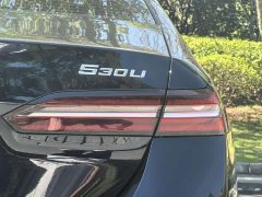 BMW 5 Series 530Li Luxury M Sport Package - ფოტო 15