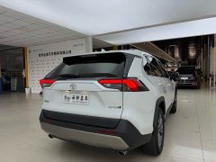 Toyota RAV4 2.0L CVT FWD Fashion Plus - ფოტო 11