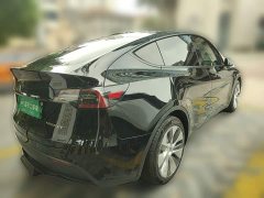 Tesla Model Y 2022 Facelift Rear-Wheel Drive - ფოტო 4