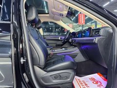 Ford Explorer 2023 EcoBoost 285 AWD Fashion Plus 7-Seater - ფოტო 13
