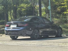 BMW 3 Series 330Li M Sport Night Edition Package - ფოტო 16