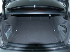 Audi A4L 200 Million Units Joyful Edition 40 TFSI Luxury Dynamic - ფოტო 6