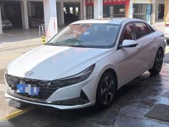 Hyundai Elantra 1.5L CVT Luxury - ფოტო 1