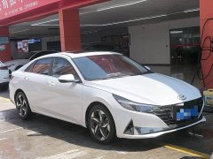 Hyundai Elantra 1.5L CVT Luxury - ფოტო 2