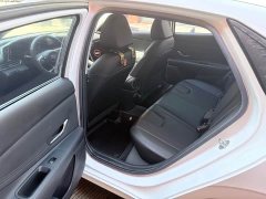 Hyundai Elantra 1.5L CVT Luxury - ფოტო 7