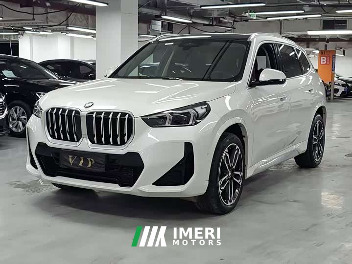 BMW X1 xDrive25Li X Design Package