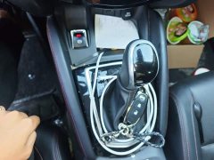 Nissan Qashqai 2.0L CVT XV Premium Luxury - ფოტო 10