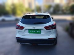 Nissan Qashqai 2.0L CVT XV Premium Luxury - ფოტო 3