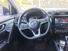 Nissan Qashqai 2.0L CVT XV Premium Luxury - ფოტო 6